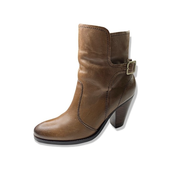 Nicole Distressed Brownish Gray Burnished Round Toe Heeled Boots Size 6 - Picture 5 of 7